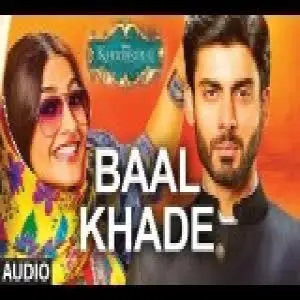 Baal Khade Sonam Kapoor