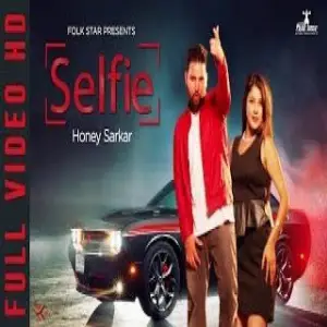 Selfie Honey Sarkar
